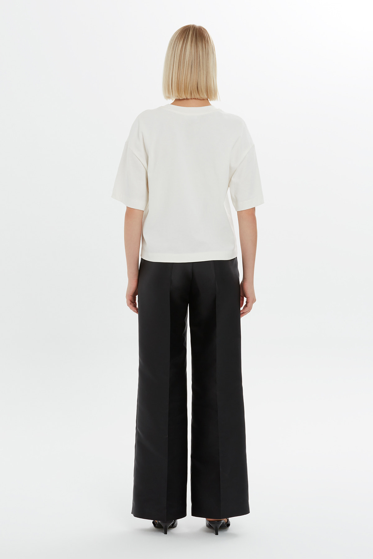 Baskı Detaylı Düşük Omuzlu Kısa Kollu Basic T-Shirt