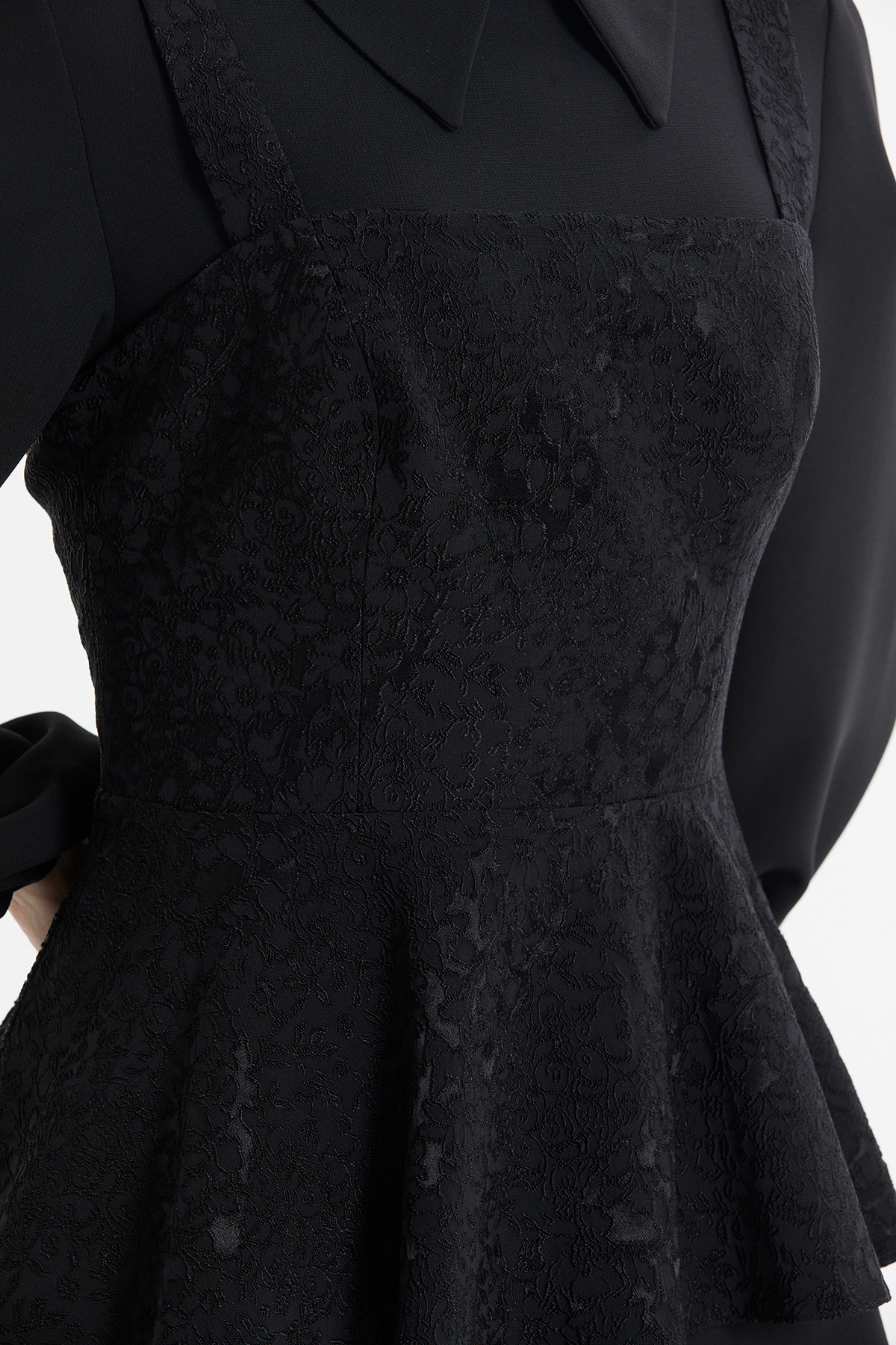 Dantel Detaylı Peplum Uzun Elbise