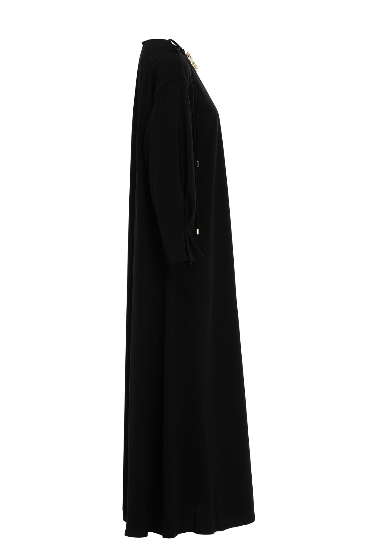 Yakası Zincir Detaylı Bol Kesım Maxi Elbise