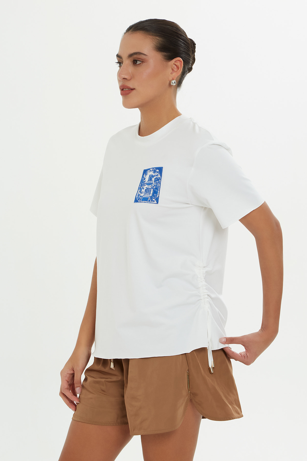 İşleme Detaylı T-shirt
