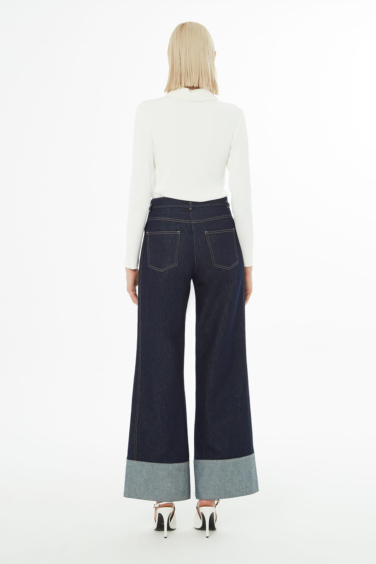 Duble Paçalı Kuşaklı Jean Pantolon