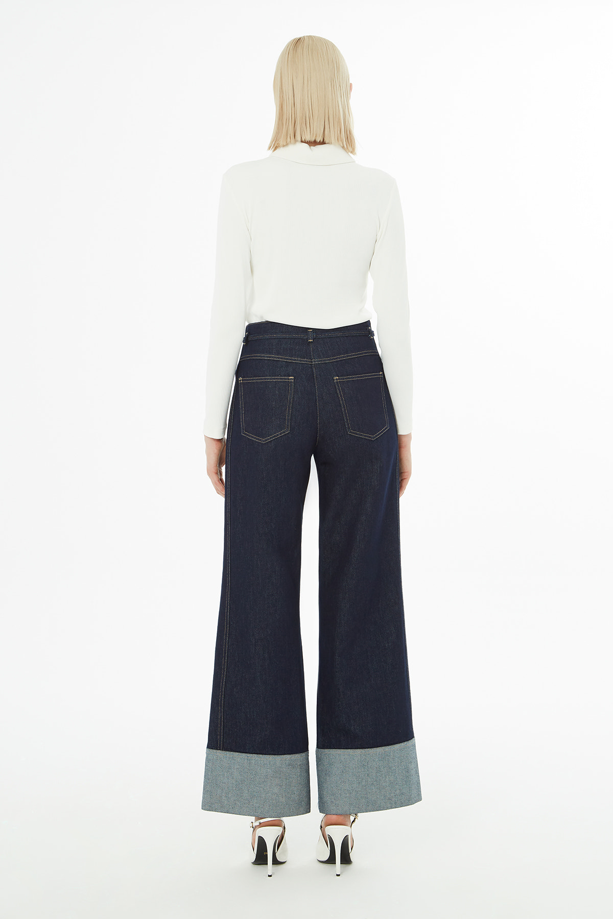 Duble Paçalı Kuşaklı Jean Pantolon