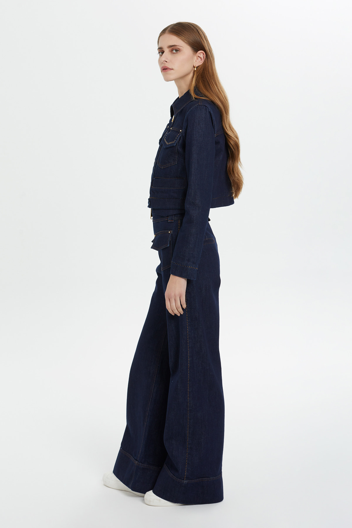 Zımba Detaylı Kısa Denim Ceket