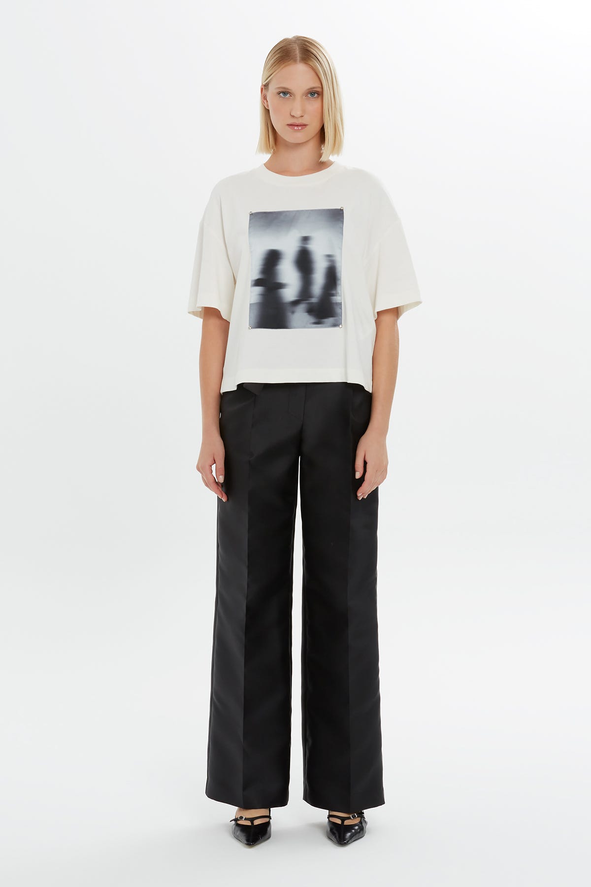 Baskı Detaylı Düşük Omuzlu Kısa Kollu Basic T-Shirt