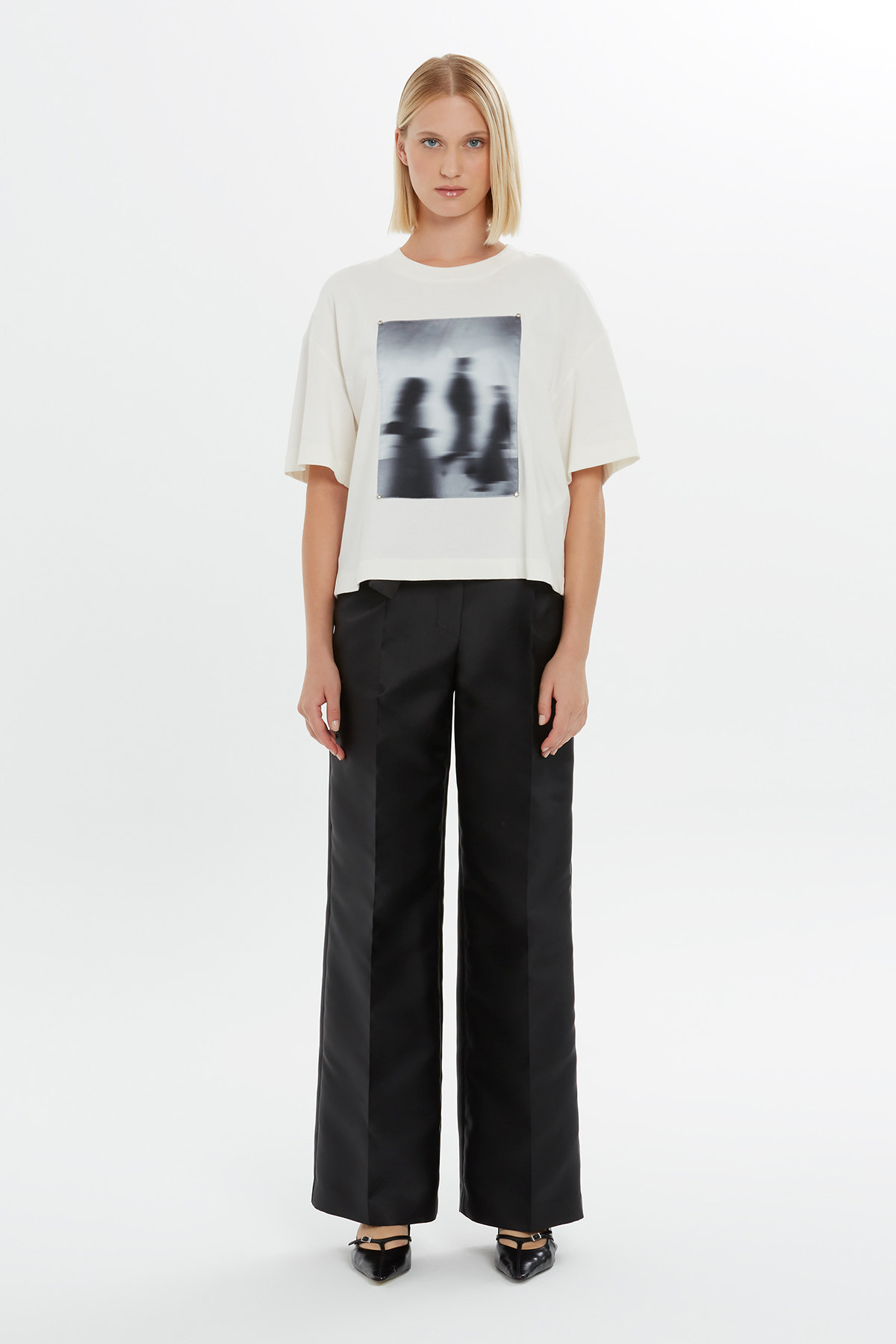 Baskı Detaylı Düşük Omuzlu Kısa Kollu Basic T-Shirt