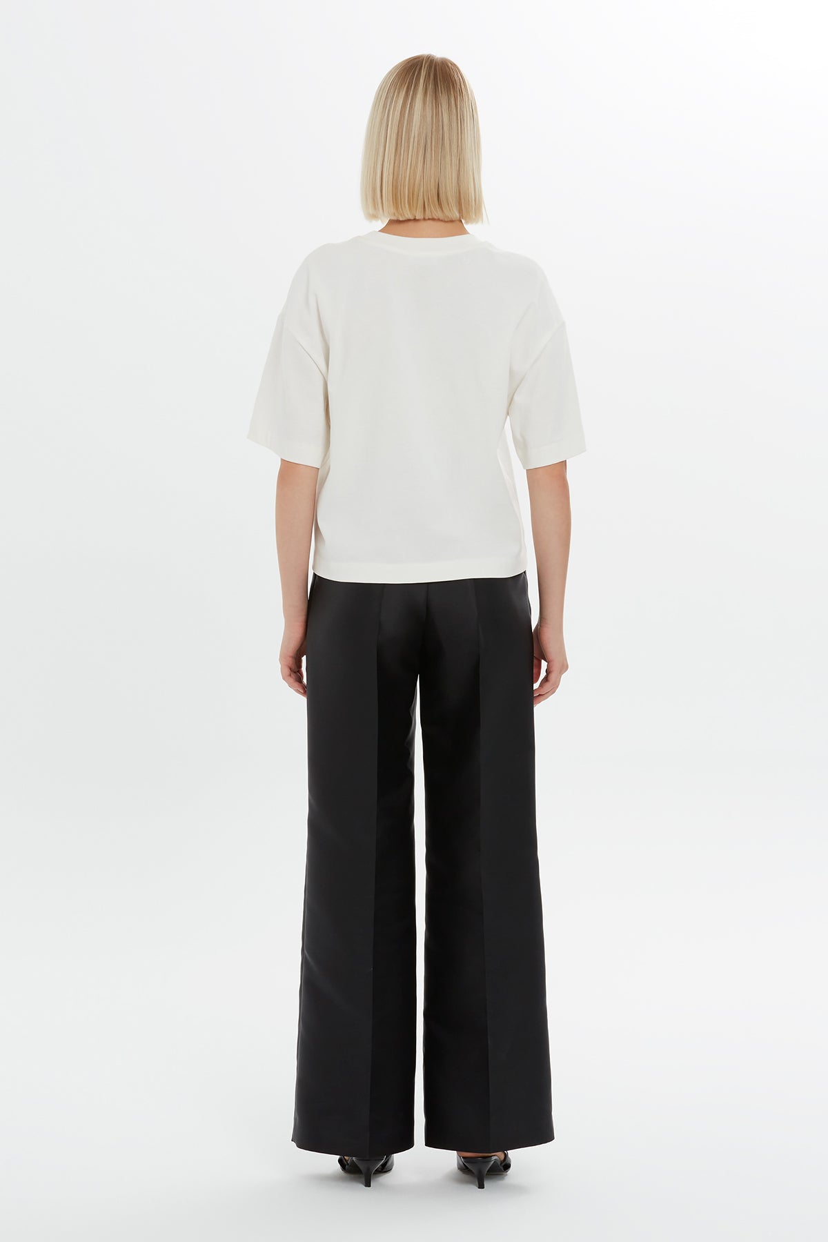 Baskı Detaylı Düşük Omuzlu Kısa Kollu Basic T-Shirt