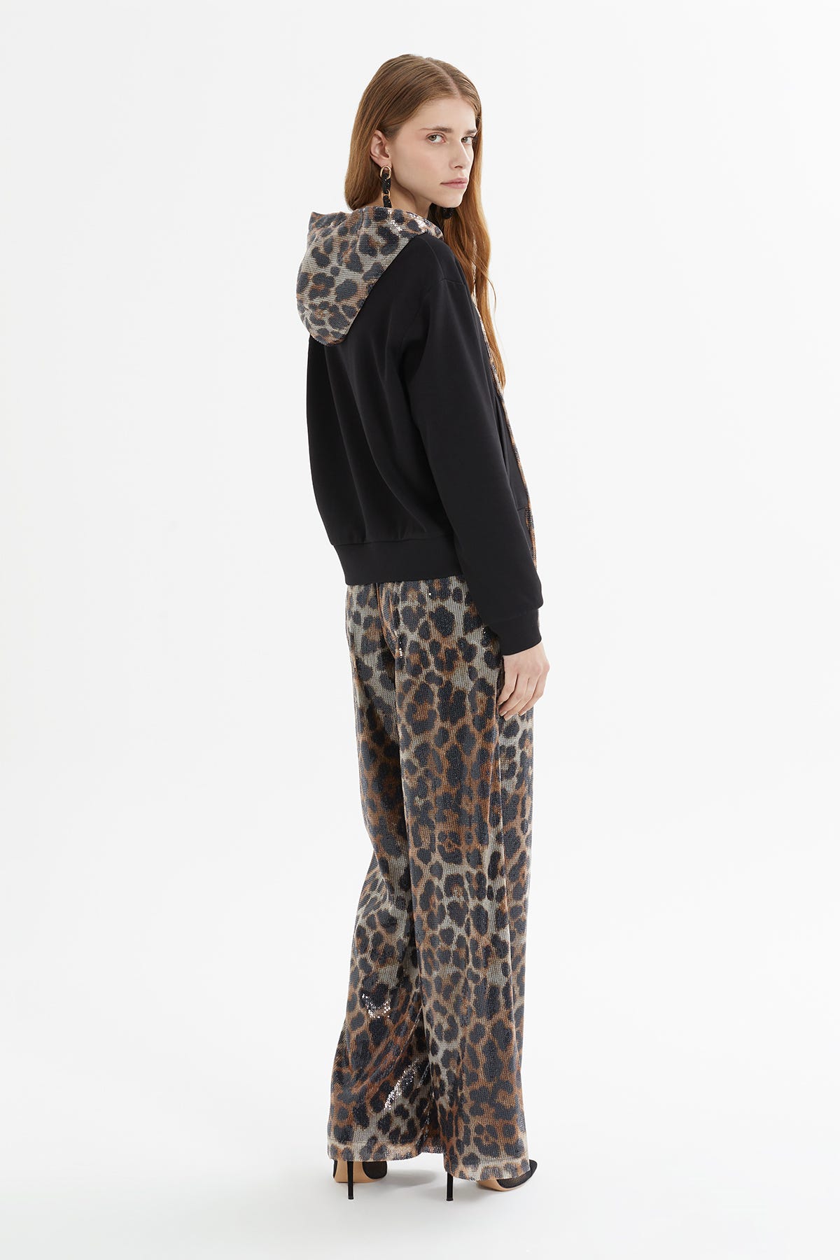 Leopar Desenli Hırka Pantolon Takım