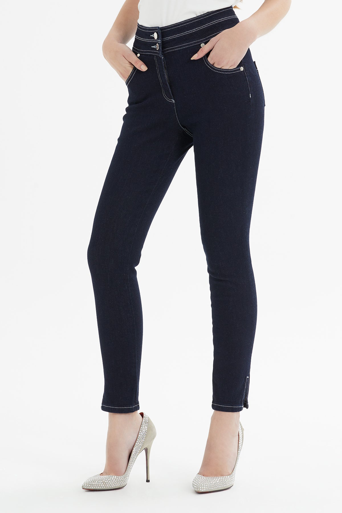 Yırtmaçlı Slim Fit Jean Pantolon