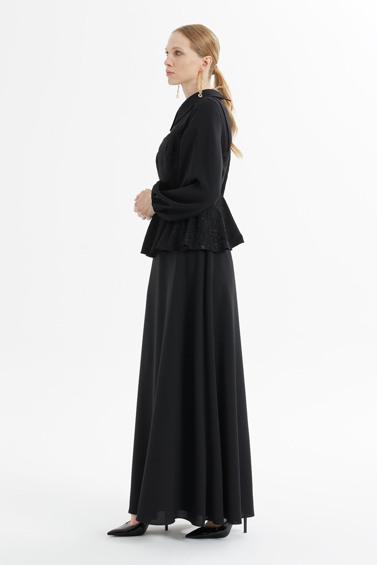 Dantel Detaylı Peplum Uzun Elbise