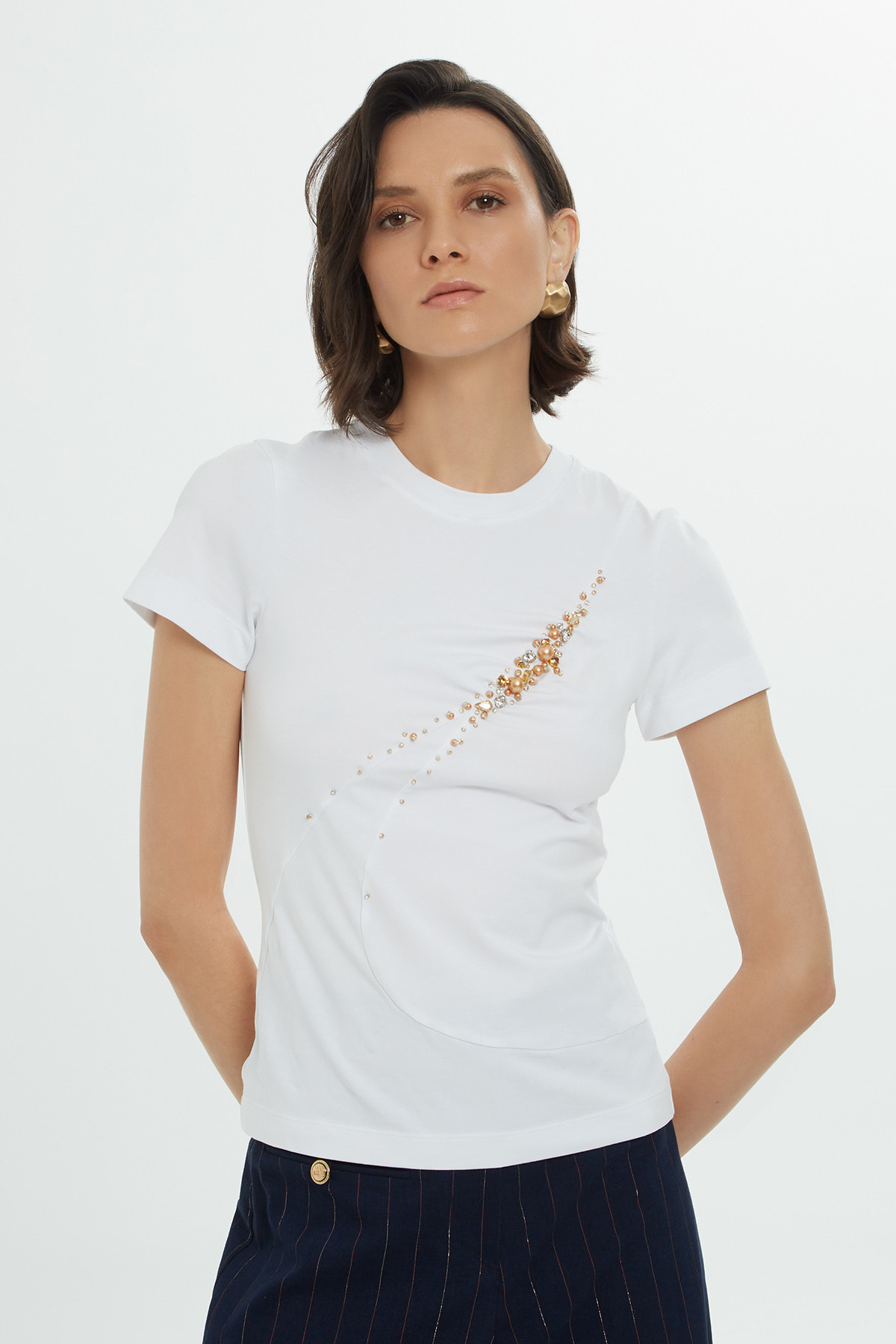 İnci Ve Detaylı Kısa Kollu T-shirt