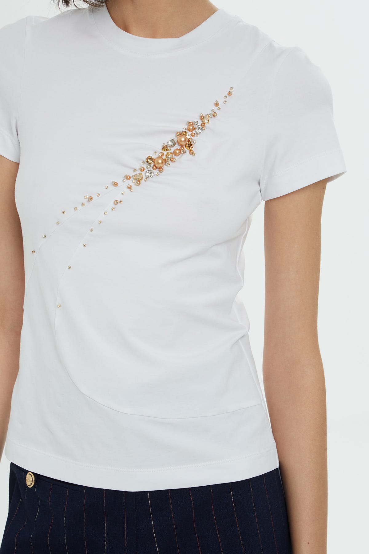 İnci Ve Detaylı Kısa Kollu T-shirt