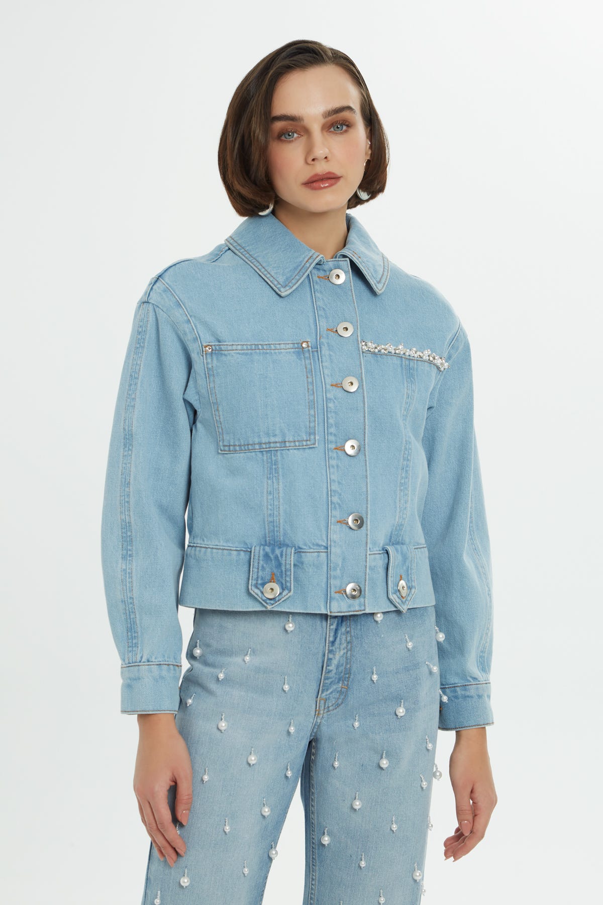 Pencere Detaylı Taşlı Denim Ceket