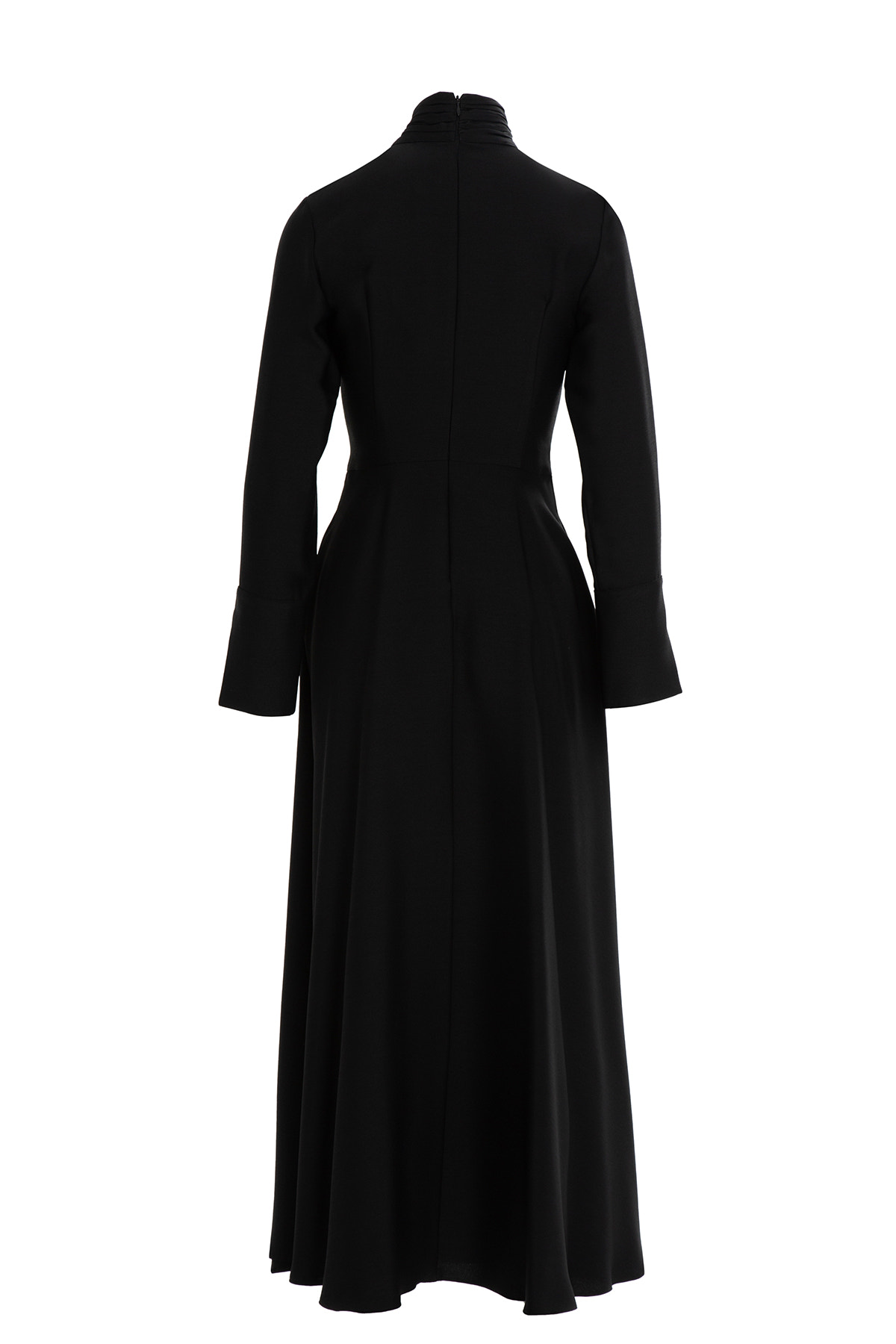 Yakası Broş Detaylı Maxi Elbise