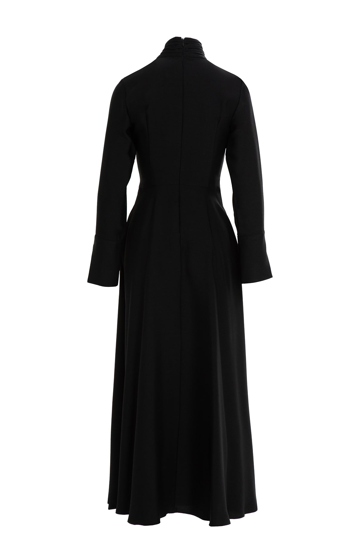 Yakası Broş Detaylı Maxi Elbise
