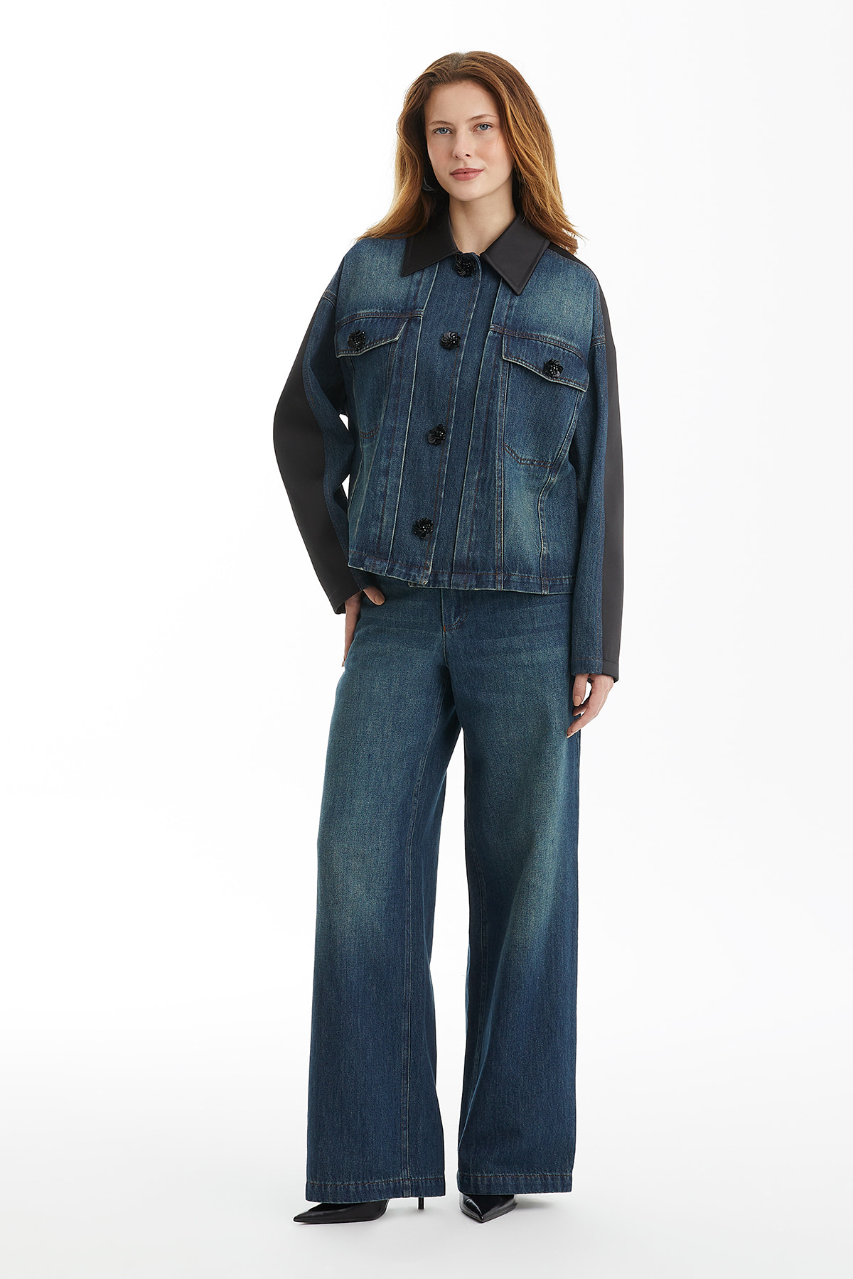Garnili İşlemeli Mavi Denim Ceket