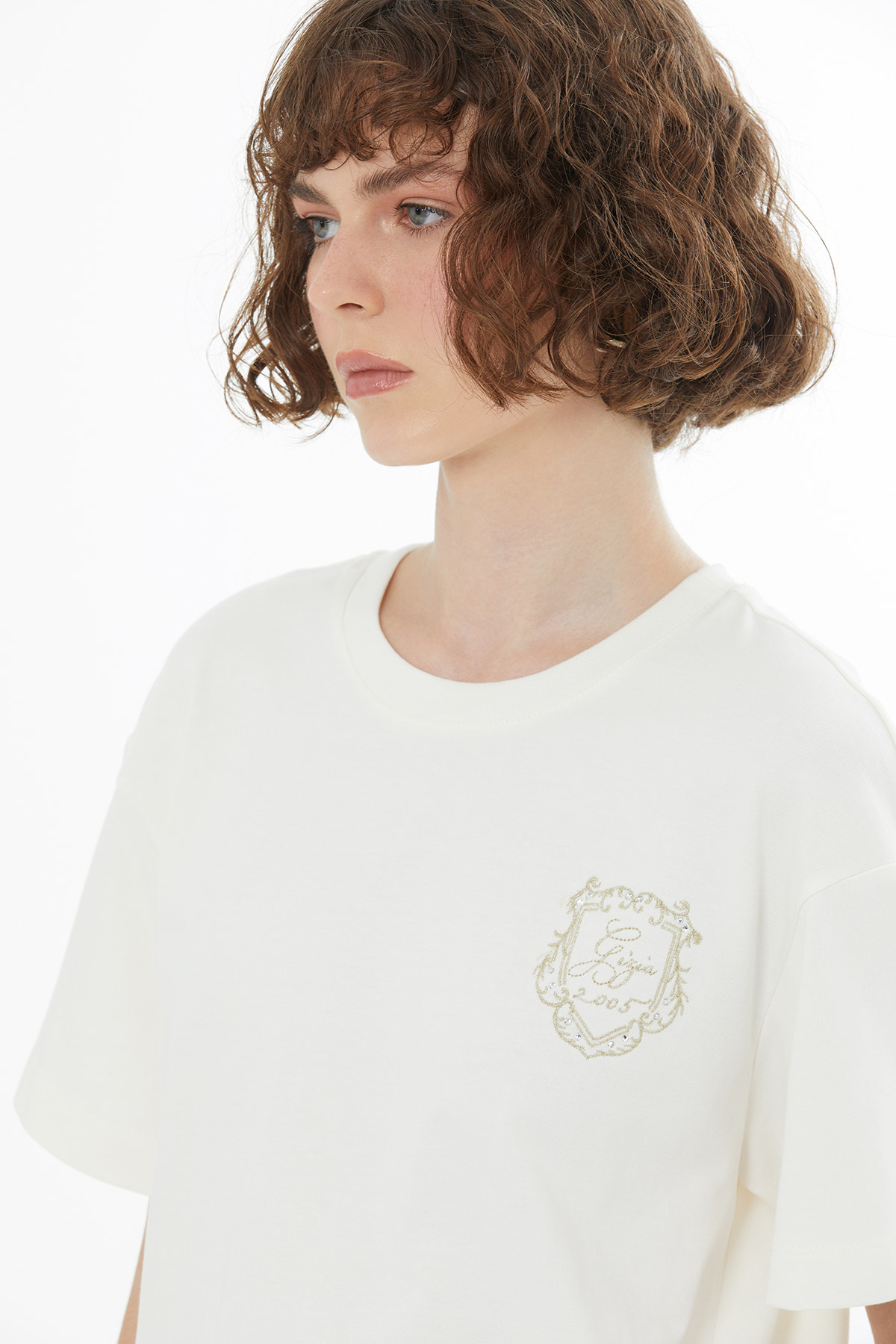 Nakış Ve Taş Yapıştırma Detaylı Ekru T-Shirt
