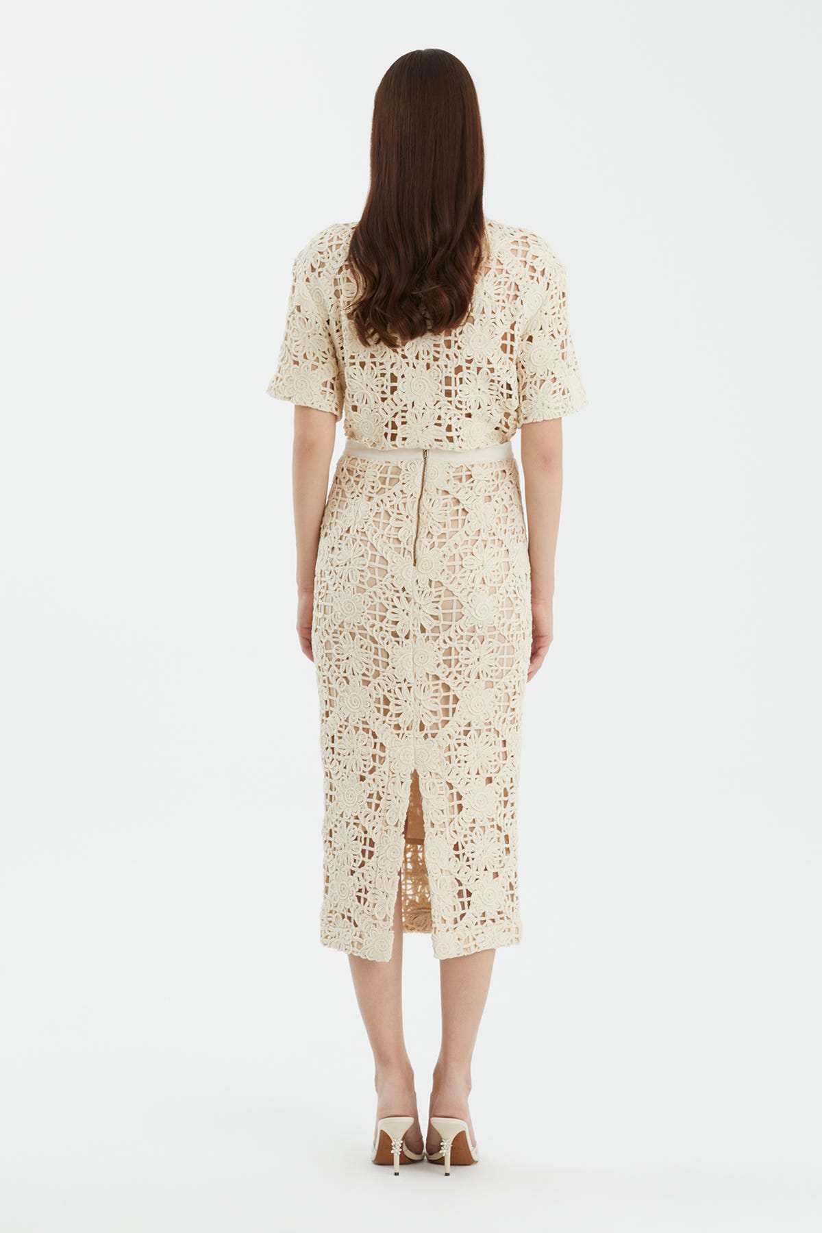 Yırtmaçlı Midi Ekru Kalem Etek
