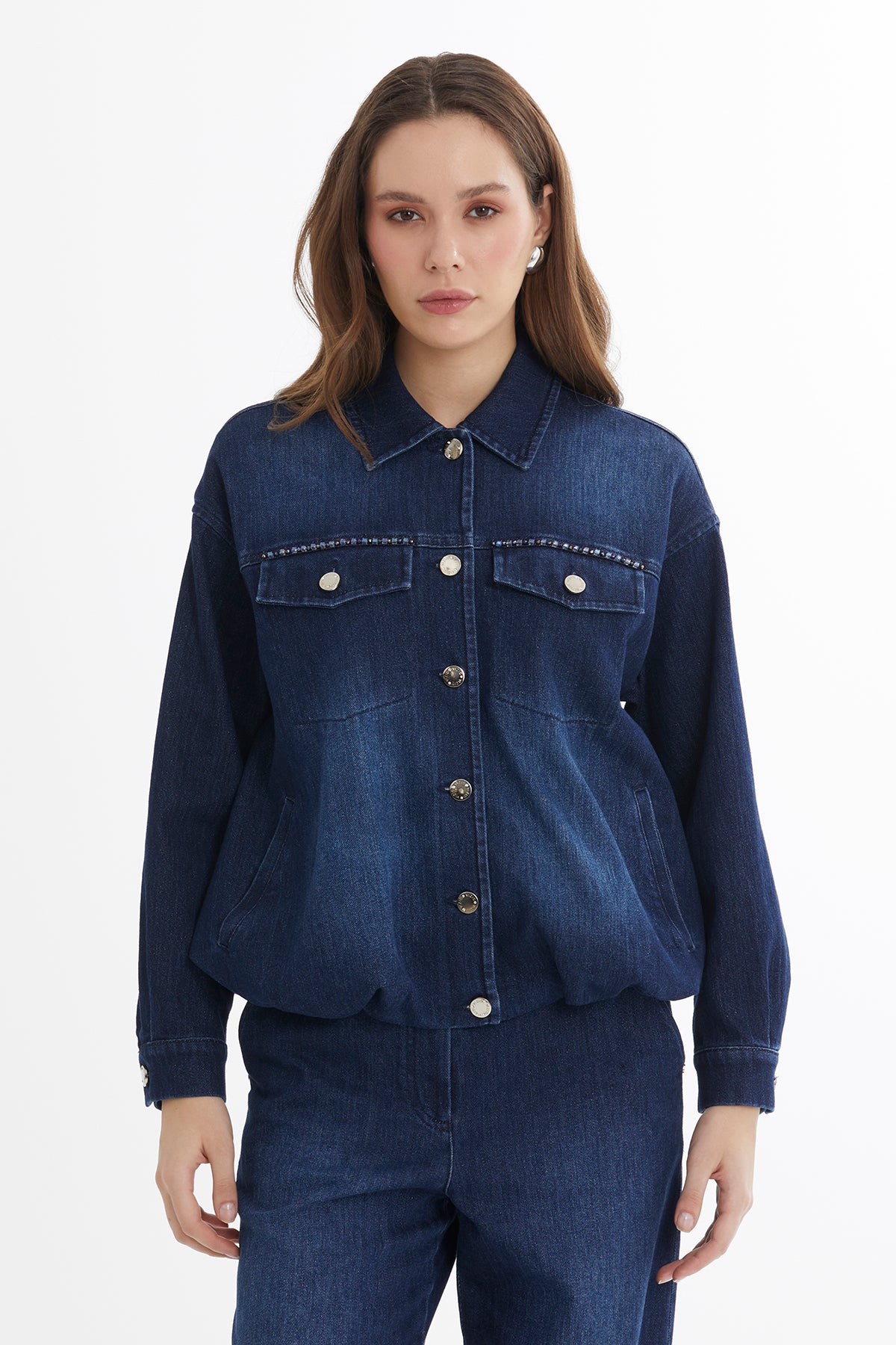 İşleme Detaylı Düğmeli Denim Ceket