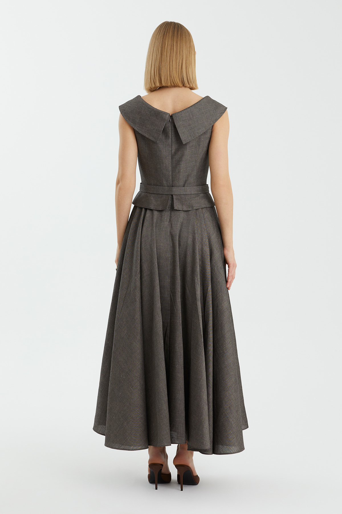 Kemerli Pileli Maxi Gri Elbise