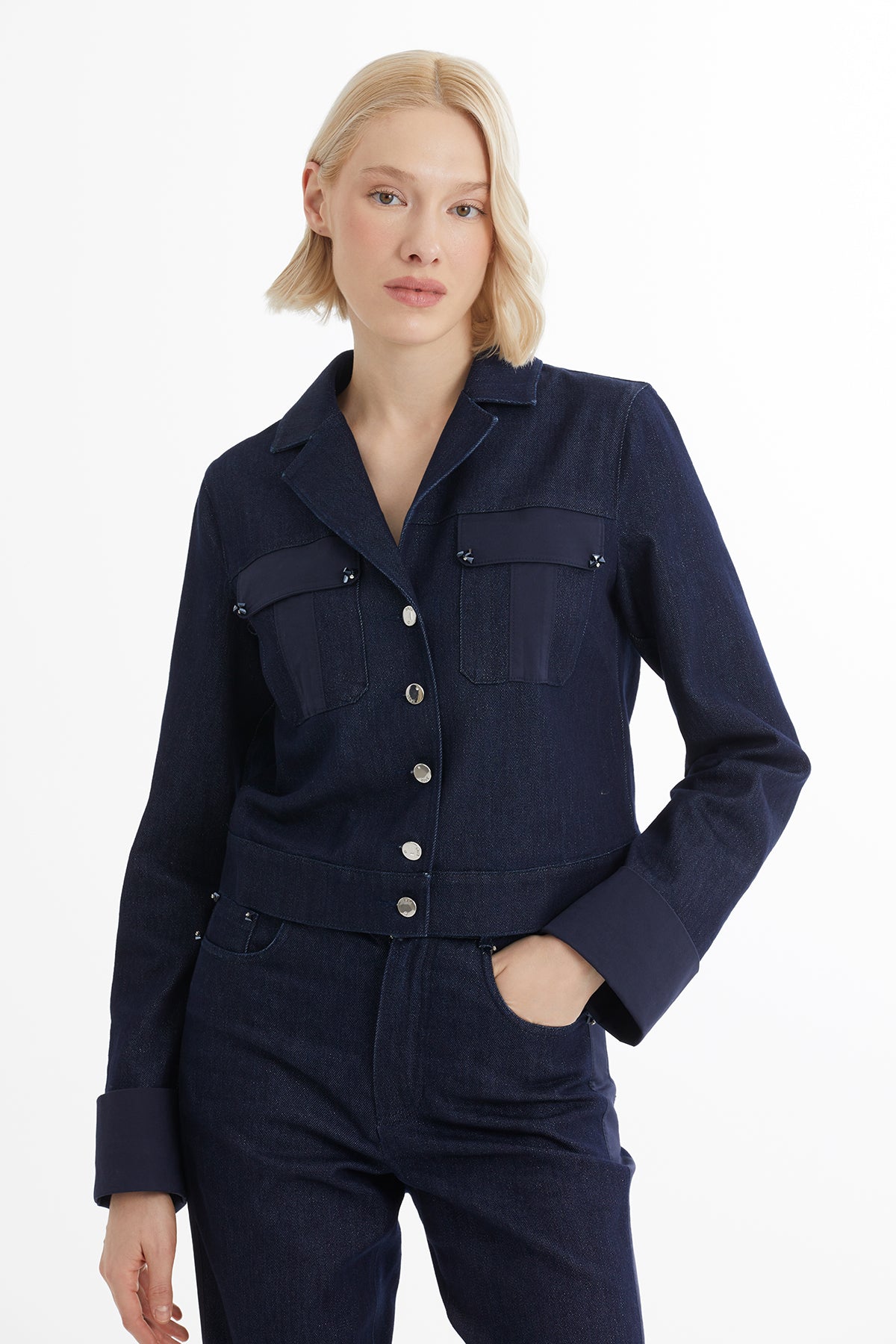 İşleme Detaylı Lacivert Denim Ceket